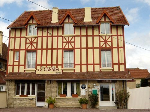 Le Canada Hermanville-sur-Mer ภายนอก รูปภาพ